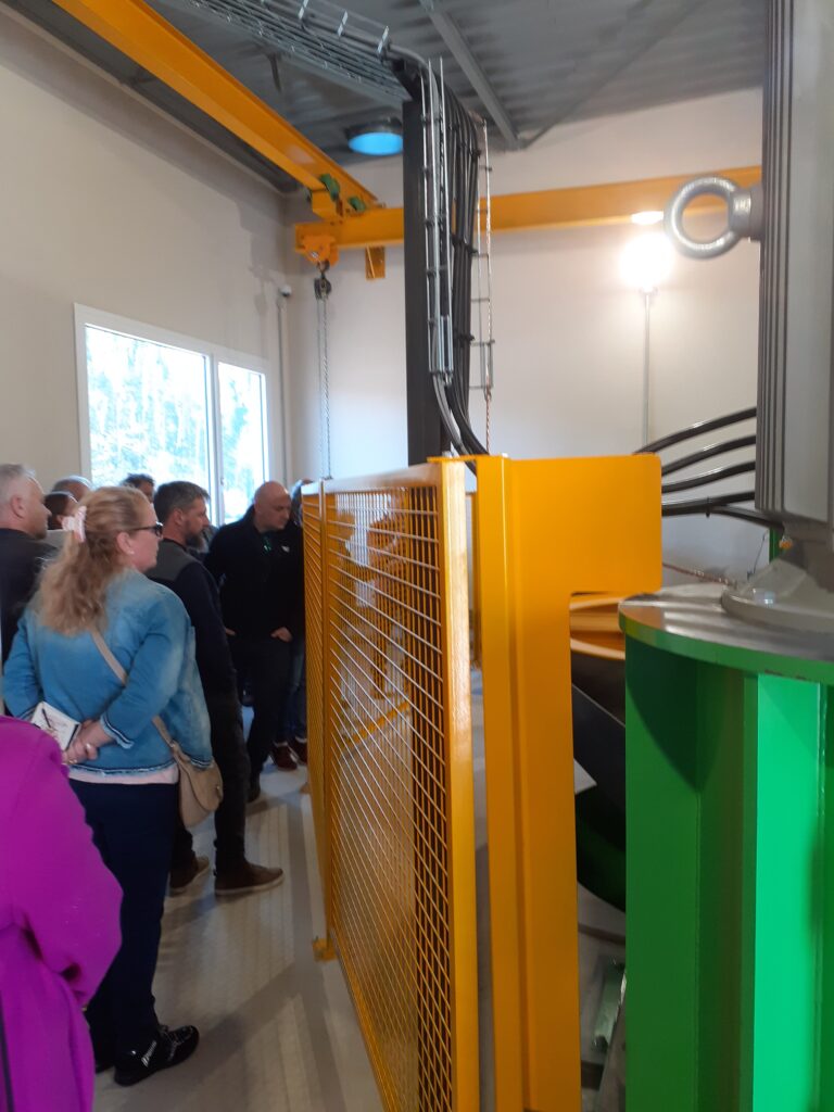 Présentation publique de la turbine Kaplan pour la production d