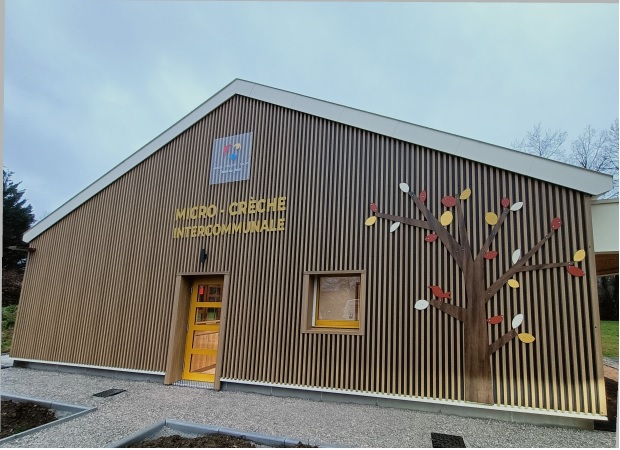 Façade de la micro-crèche intercommunale pour premières années à Aumont