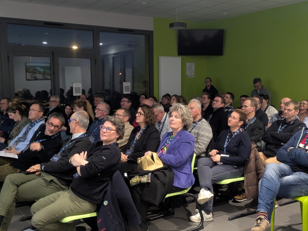 Assemblée générale de Made in Jura avec nombreuses entreprises adhérentes.
