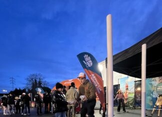Oyonnax. Sur le parvis de Charles-Mathon, une sensibilisation inédite autour du pouce arthrose du pouce Oyonnax rugby sensibilisation