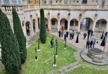 Dole. “Les Arts Vagabonds” investissent le cloître de l’Hôtel-Dieu Les Arts Vagabonds Dole