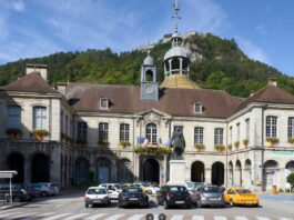 Mairie de Salins les Bains