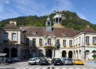 Mairie de Salins les Bains