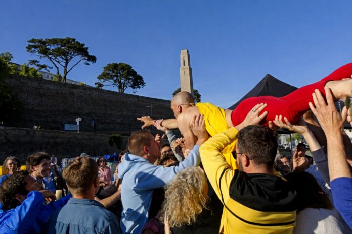 festival théâtre de rue