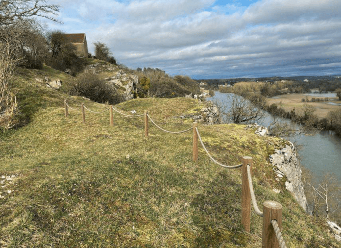 chutes de pierres rochefort