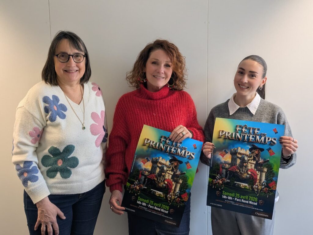 Béatrice Cituric, responsable de l’animation, Anne Burgaud-Morel, nouvelle adjointe à la culture, et Lisa Battesti, chargée de communication, présentant la 22ème édition de la Fête de printemps.