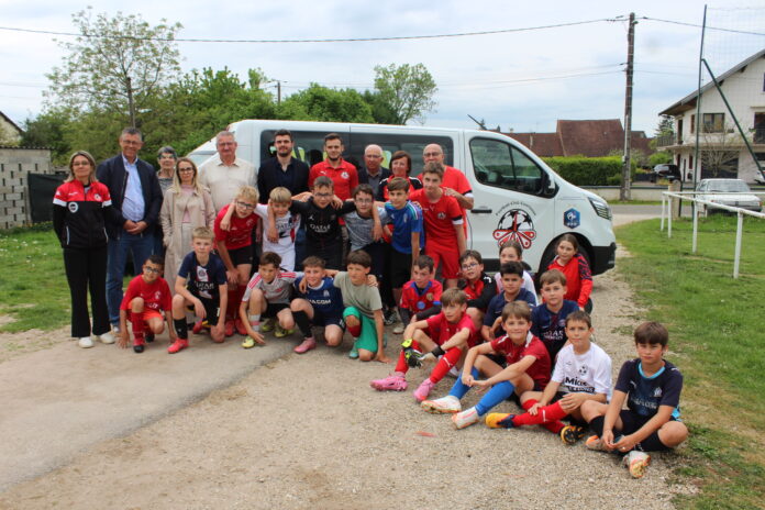 FC Courlaoux minibus