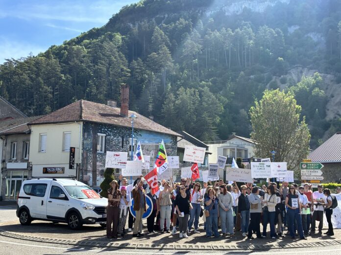Grève collèges Bichat Rosset
