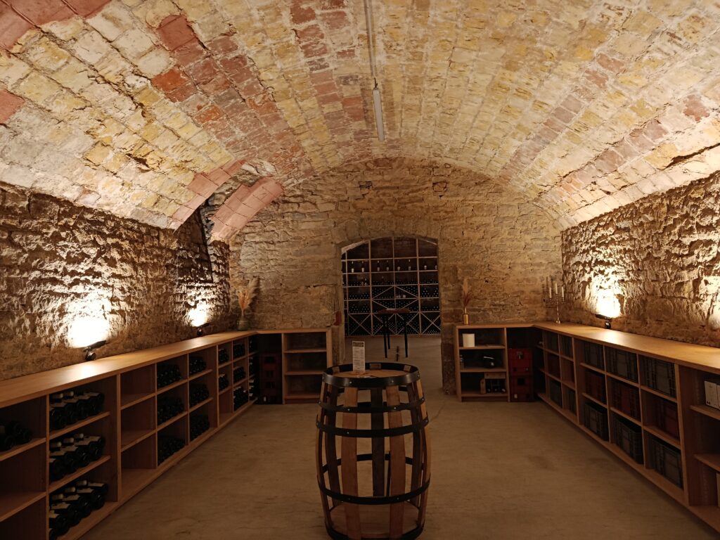 Œnothèque sous la Maison 1906, cave à bouteilles