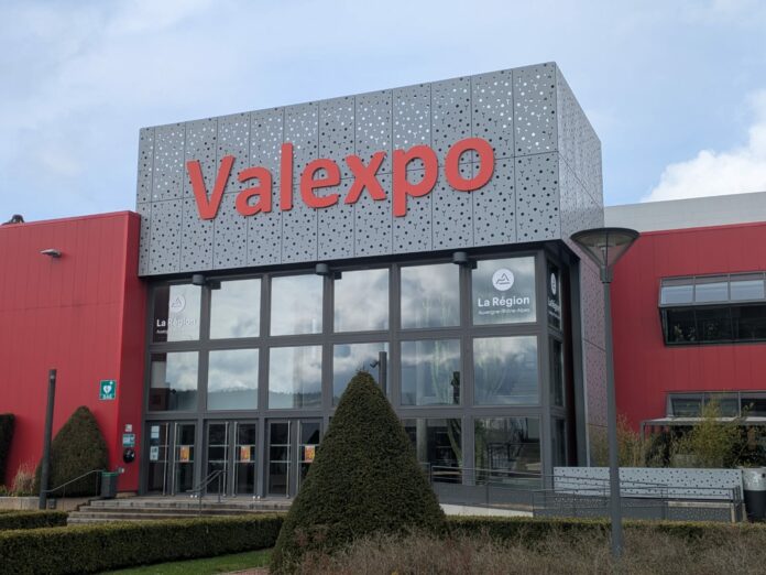 collecte de sang Oyonnax Valexpo