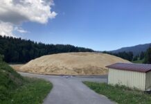 Prémanon. Le snowfarming, cette technique qui prépare déjà l’hiver Stockage de neige à Prémanon dans le Jura