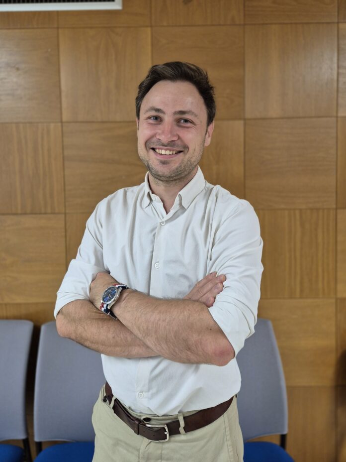 Julien Damelet adjoint Lons