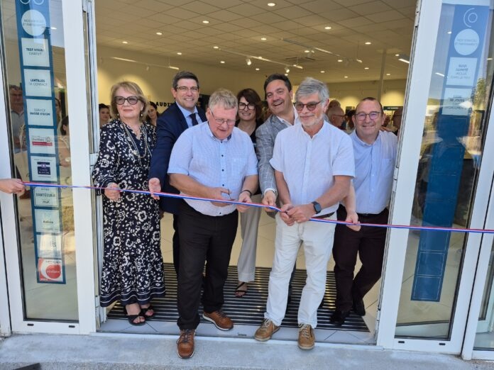 Écouter Voir Lons-le-Saunier Écouter Voir Lons-le-Saunier