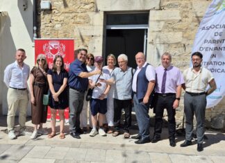 Ouverture commerce Tour de l'Horloge Lons APEI