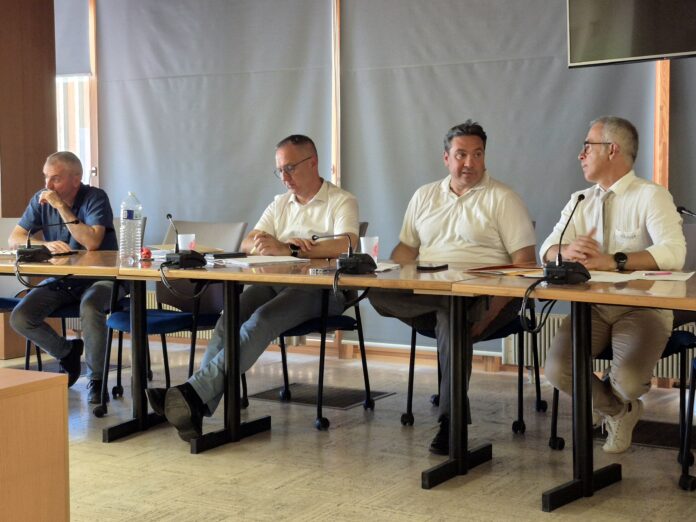 point presse Lons Canicule écoles 2026