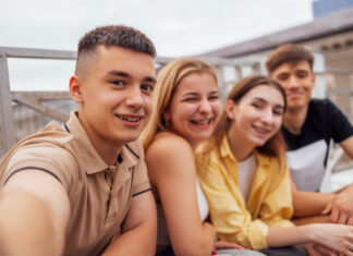 Orgelet. Plus que quelques jours pour réserver sa Carte Avantages Jeunes Carte Avantages Jeunes Orgelet