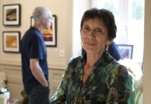 Claude Thiel à l'exposition marqueterie paille Oyonnax