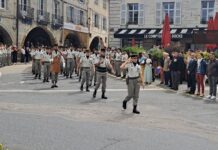 Marrainage armée commune défilé Arbois