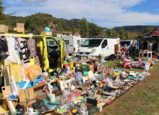 Vide grenier Thoirette-Coisia