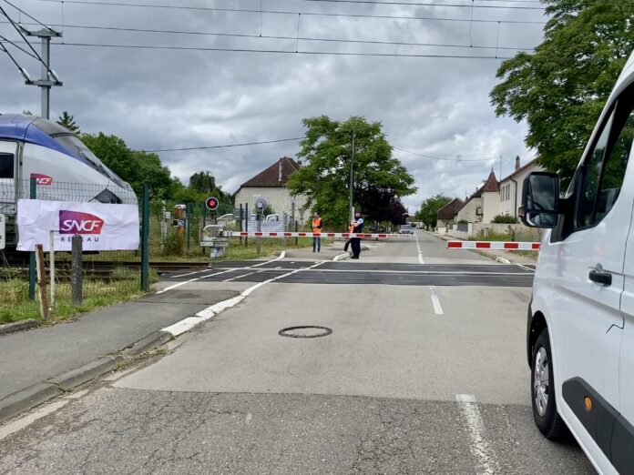 Sécurité passages à niveau Doubs