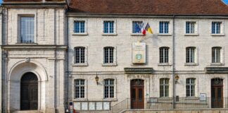 Démission Valentin Chuard finances
