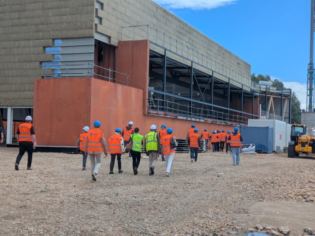 Visite officielle du chantier du complexe sportif à Branges