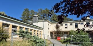 Champagnole. Un contretemps administratif retarde la vente de l’ancienne école ancienne école Champagnole Hubert Reeves