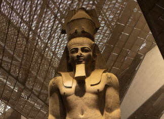 Rubrique. Grands mots, grands remèdes : Ramsès Ramsès II storytelling
