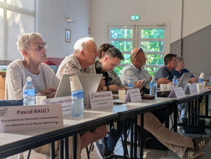 Denis Legrand, vice-président à l'enfance et aux services éducatifs cantine Chaumergy impayés