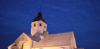 Petite Montagne. Une terre façonnée par les siècles et les hommes histoire Petite Montagne eglise de Saint Hymetière