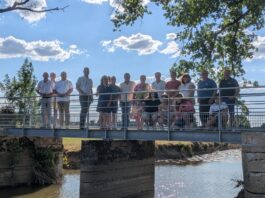 La Chapelle-Naude/Sornay. La passerelle sur la Sâne reliant les deux communes rénovée passerelle Sornay Chapelle-Naude