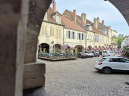 Série d’été (3/5) Les plus … du Jura : Lons-le-saunier, les plus anciennes arcades