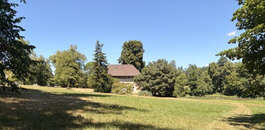 Pointre. 16 kilomètres pour découvrir un autre visage du bassin dolois randonnée Pointre Jura rural