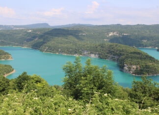 Petite Montagne Jura Lac de Vouglans