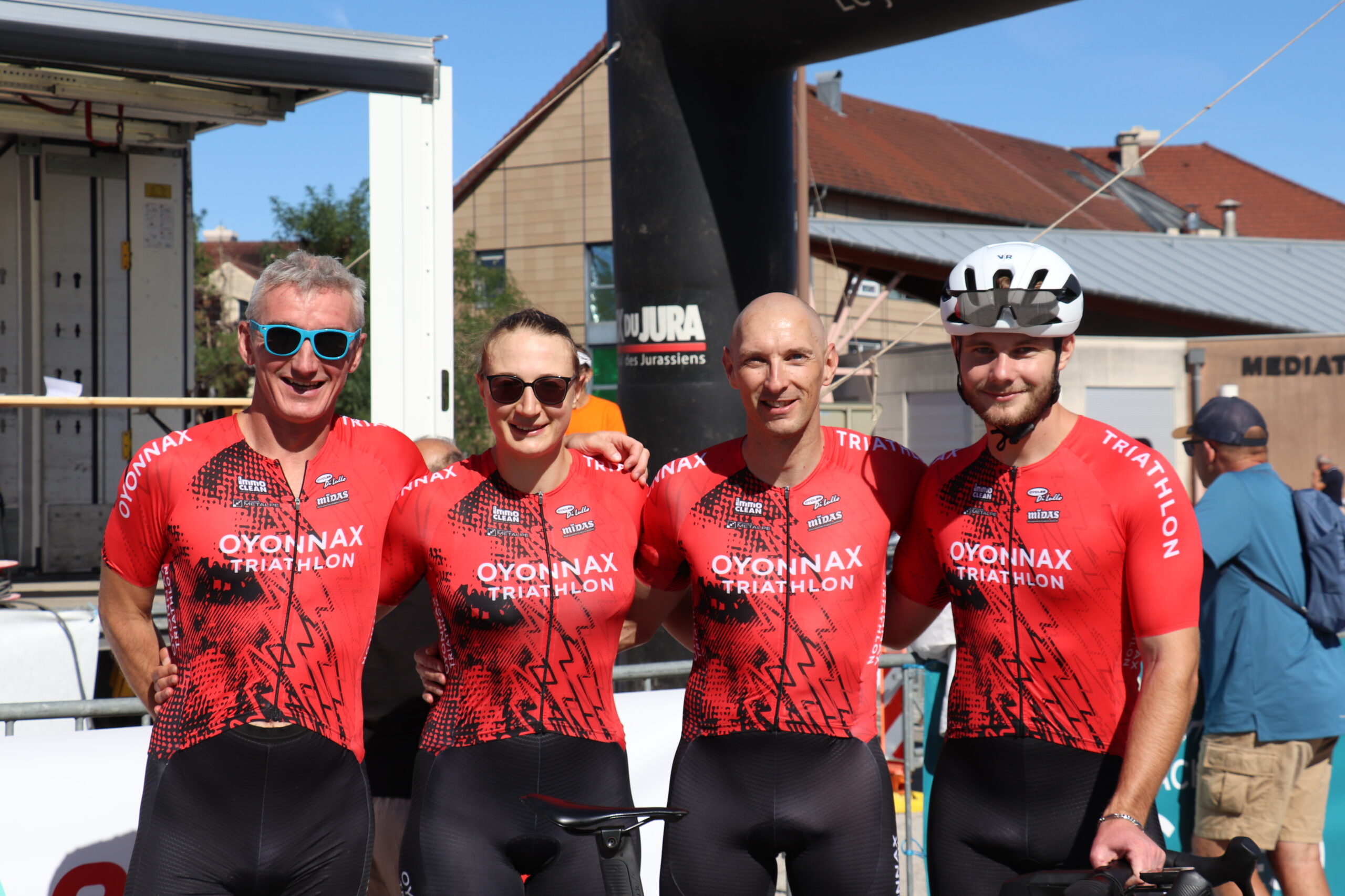 Club cycliste d’Oyonnax rassemblé lors du Gentleman