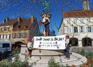 Arbois. 25 000 km pour en finir avec son passé
