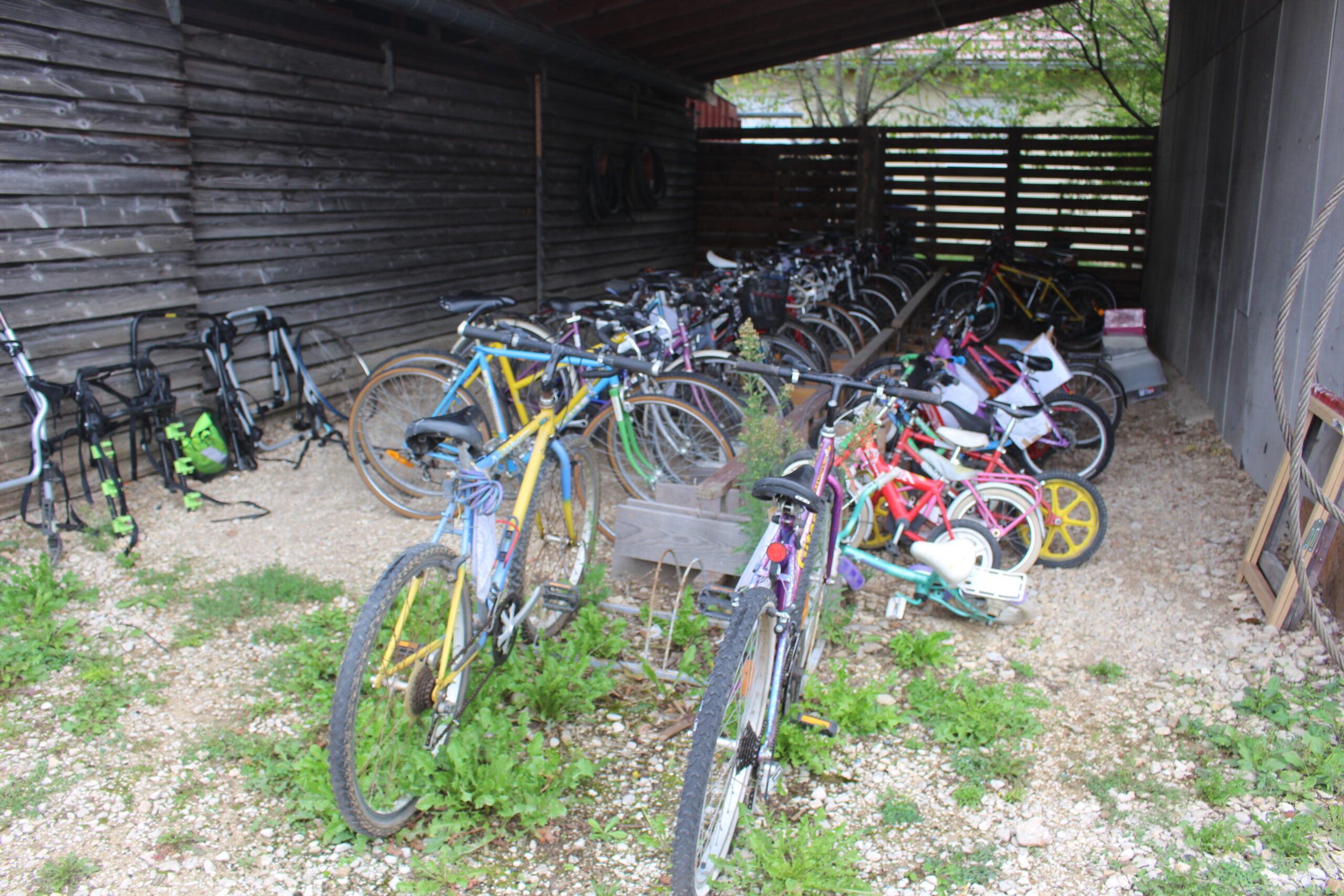 Atelier réparation vélo à la recyclerie d’Arinthod