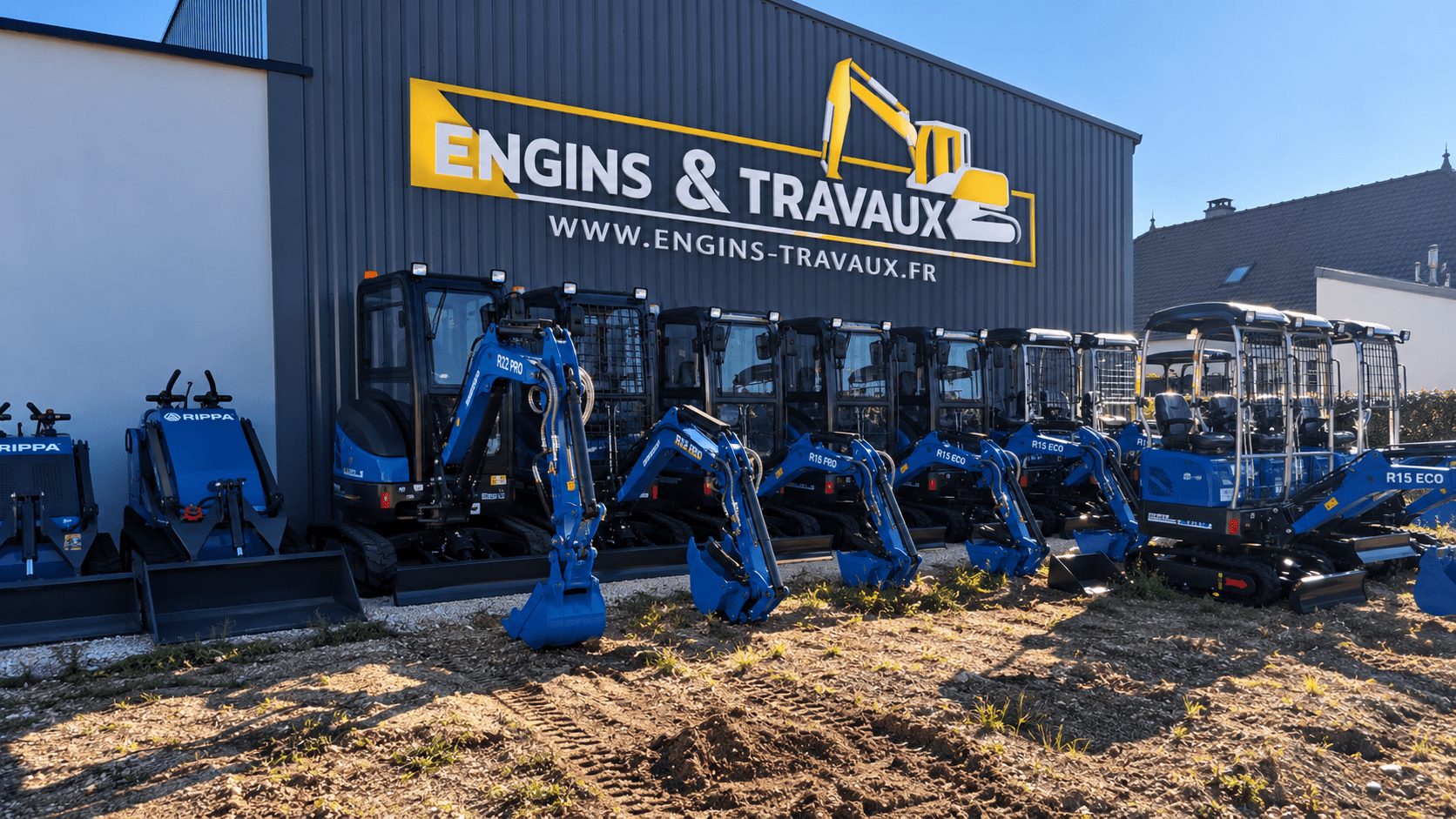 Mini-pelle sur chantier, Engins & Travaux Longeault-Pluvault