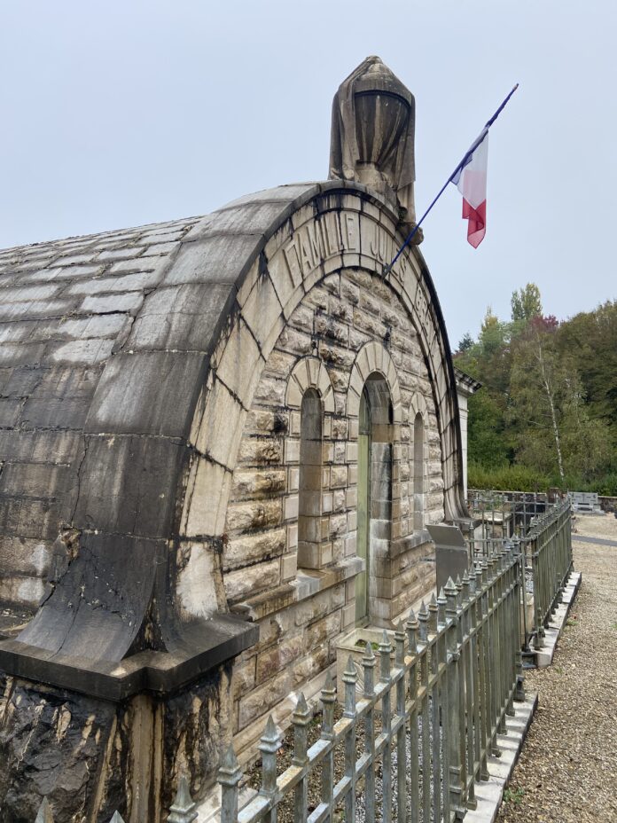 Caveau Jules Grévy - Mont-sous-Vaudrey